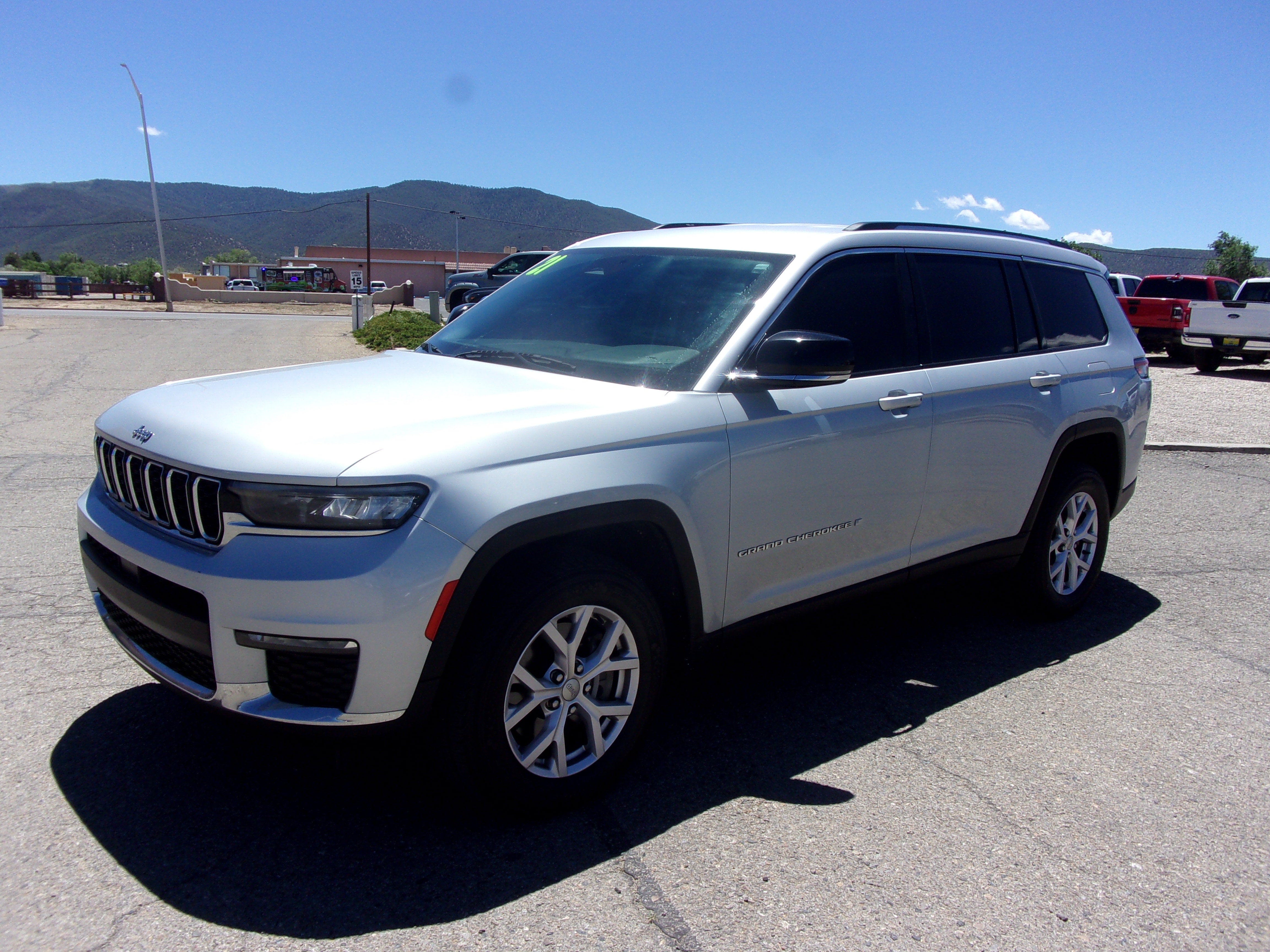 2021 Jeep Grand Cherokee L Limited in Silver — front three-quarter view