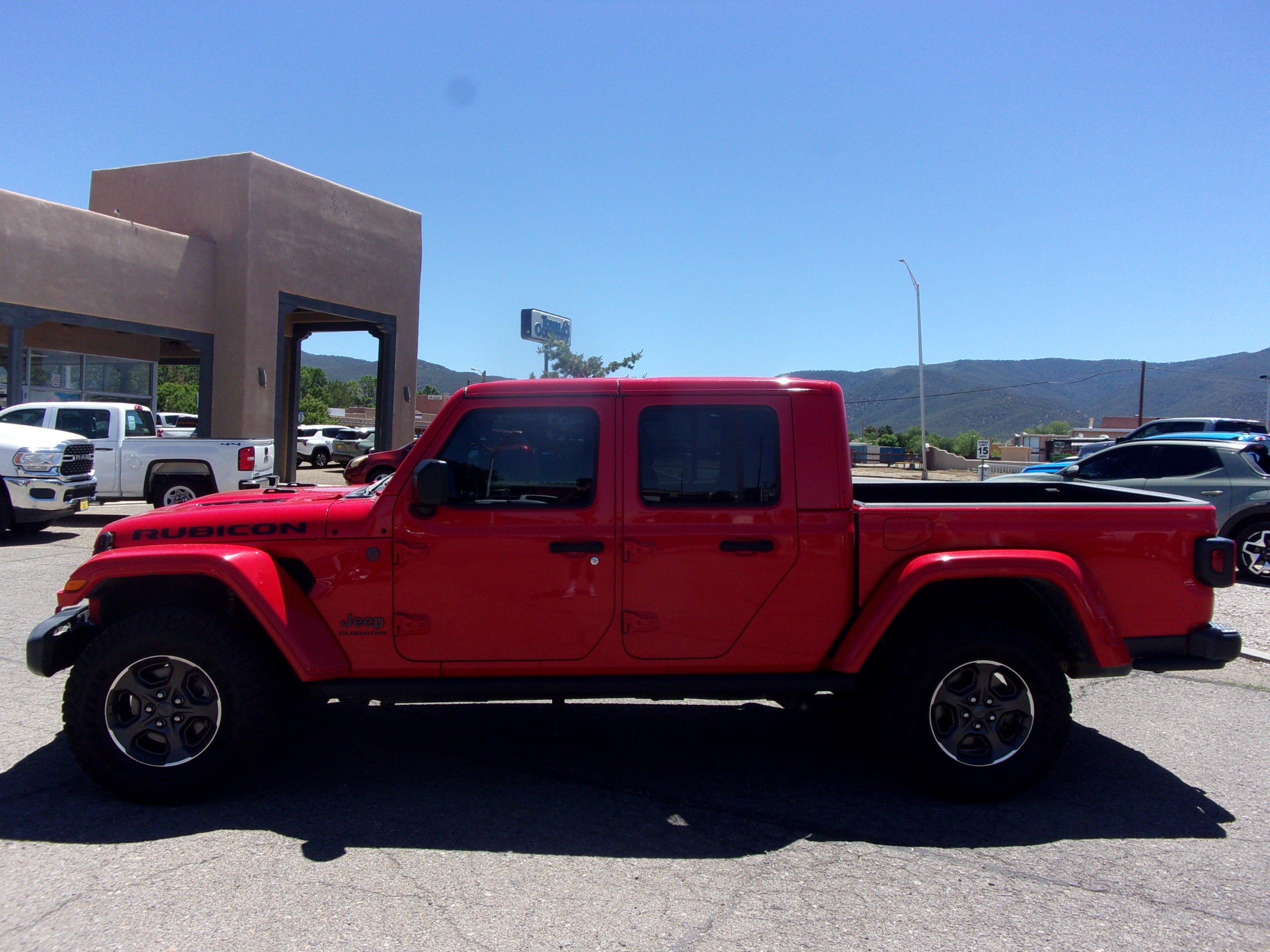 2020 Jeep Gladiator — detail view