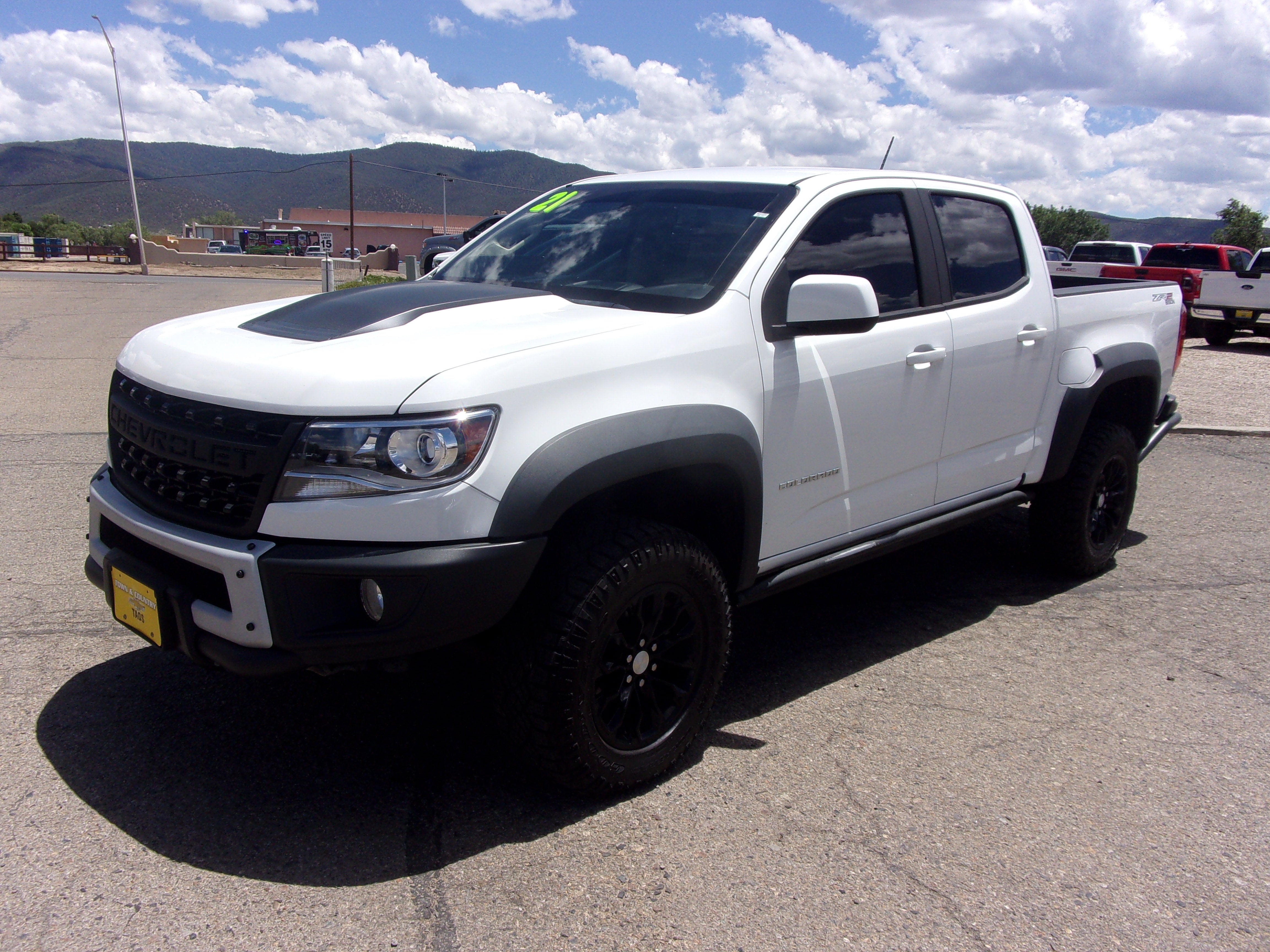 2021 Chevrolet Colorado 4WD ZR2 in Summit White — front three-quarter view