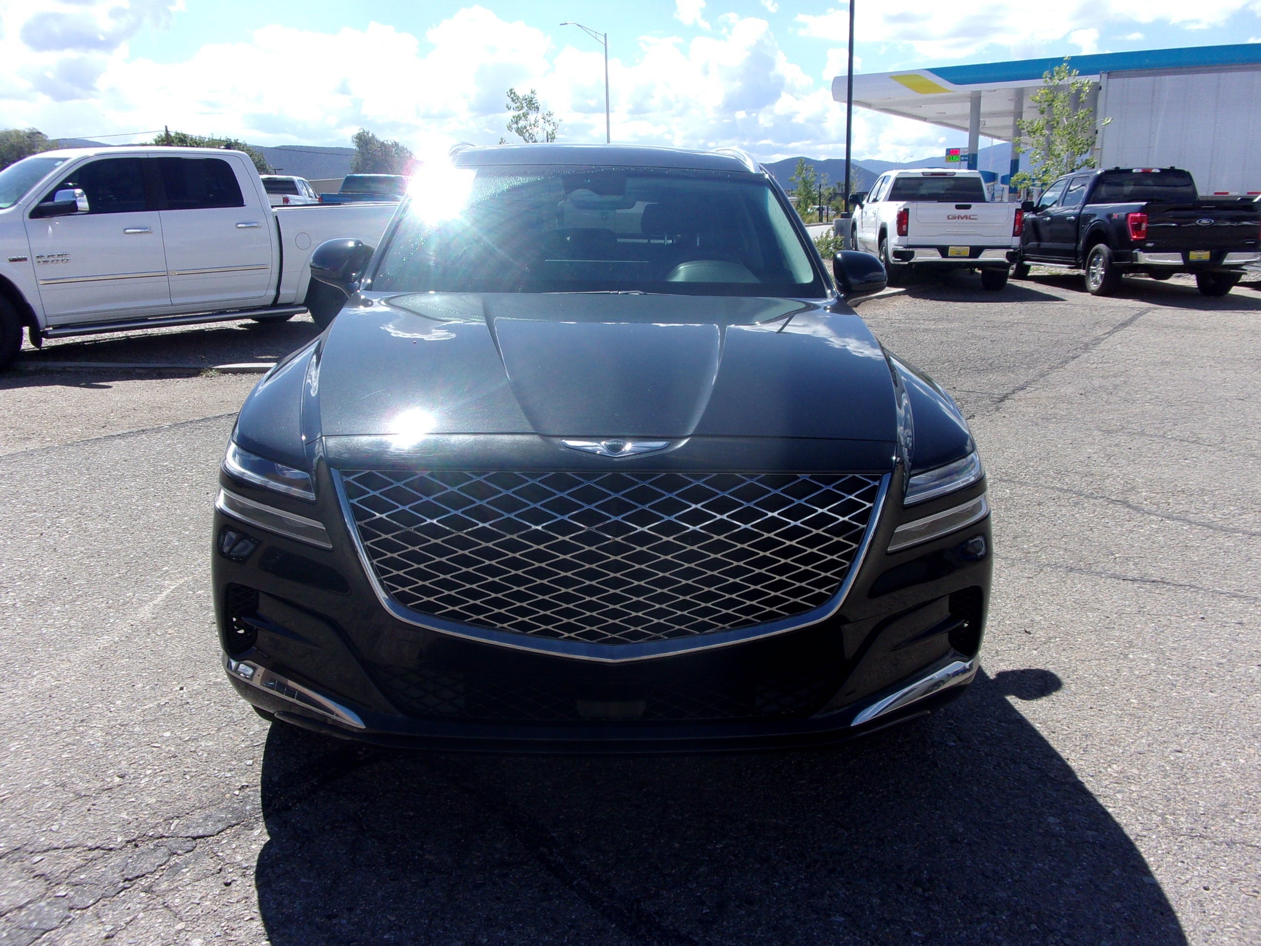 2021 Genesis GV80 — side profile view