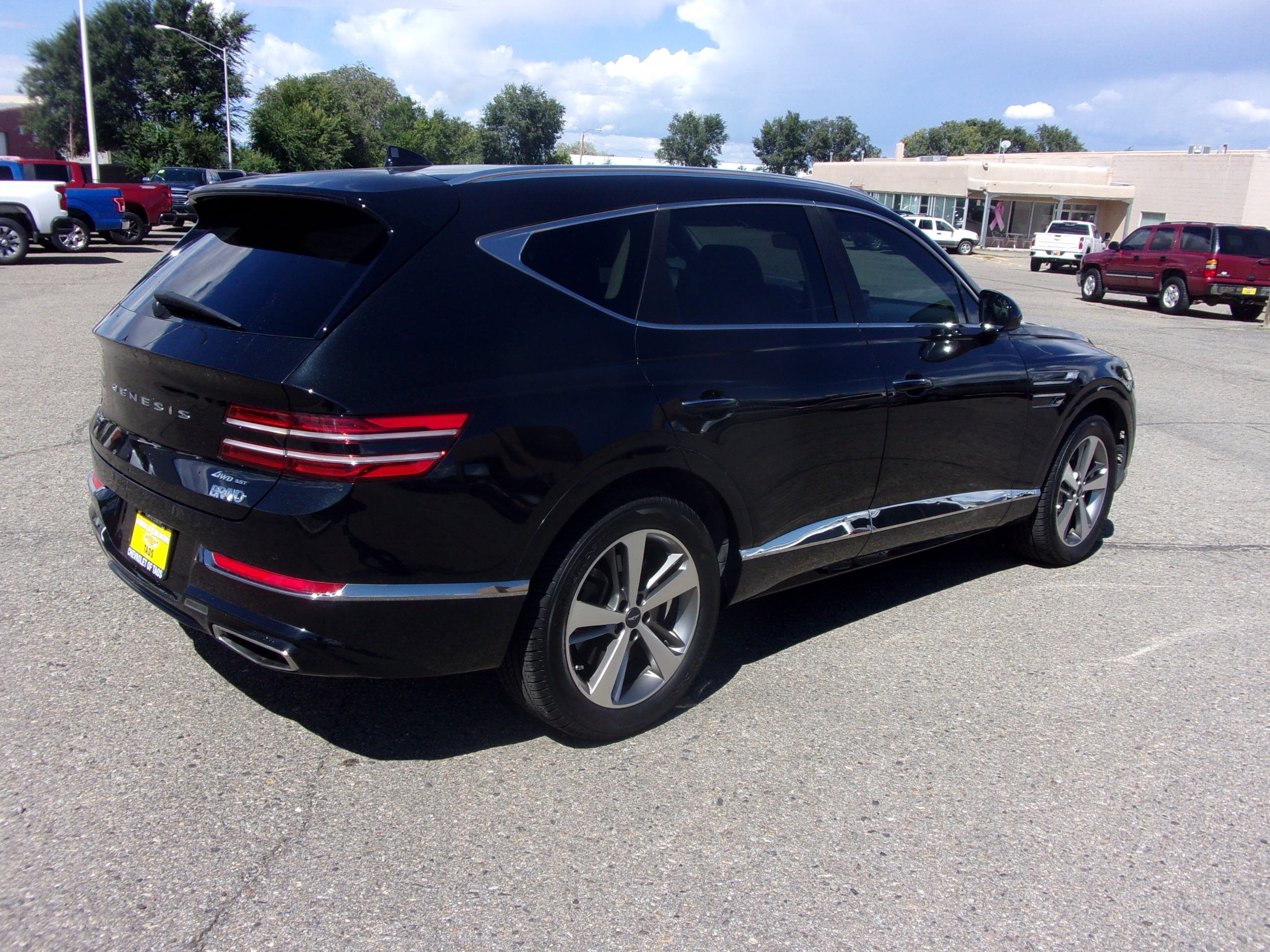 2021 Genesis GV80 — rear three-quarter view
